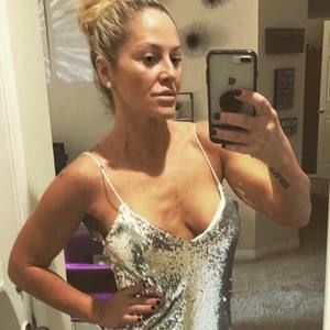 Meet your Posher, Zrinka